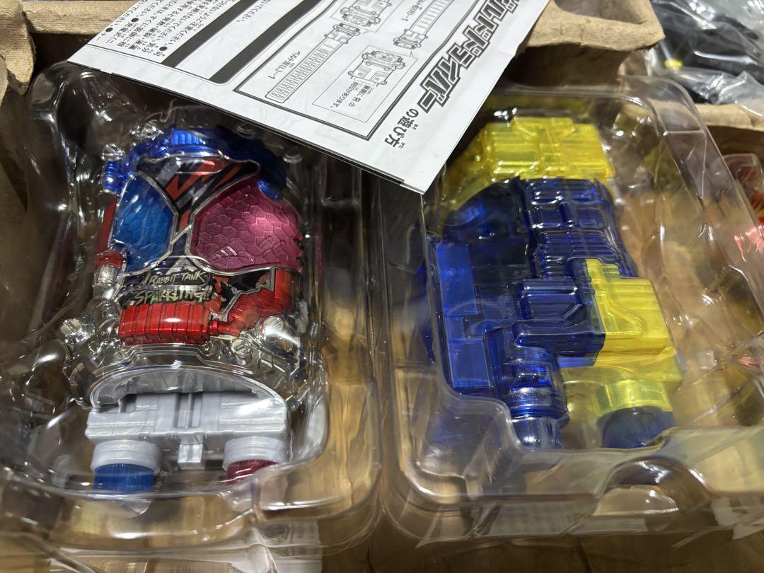 仮面ライダービルド　仮面ライダークローズ　おもちゃセット