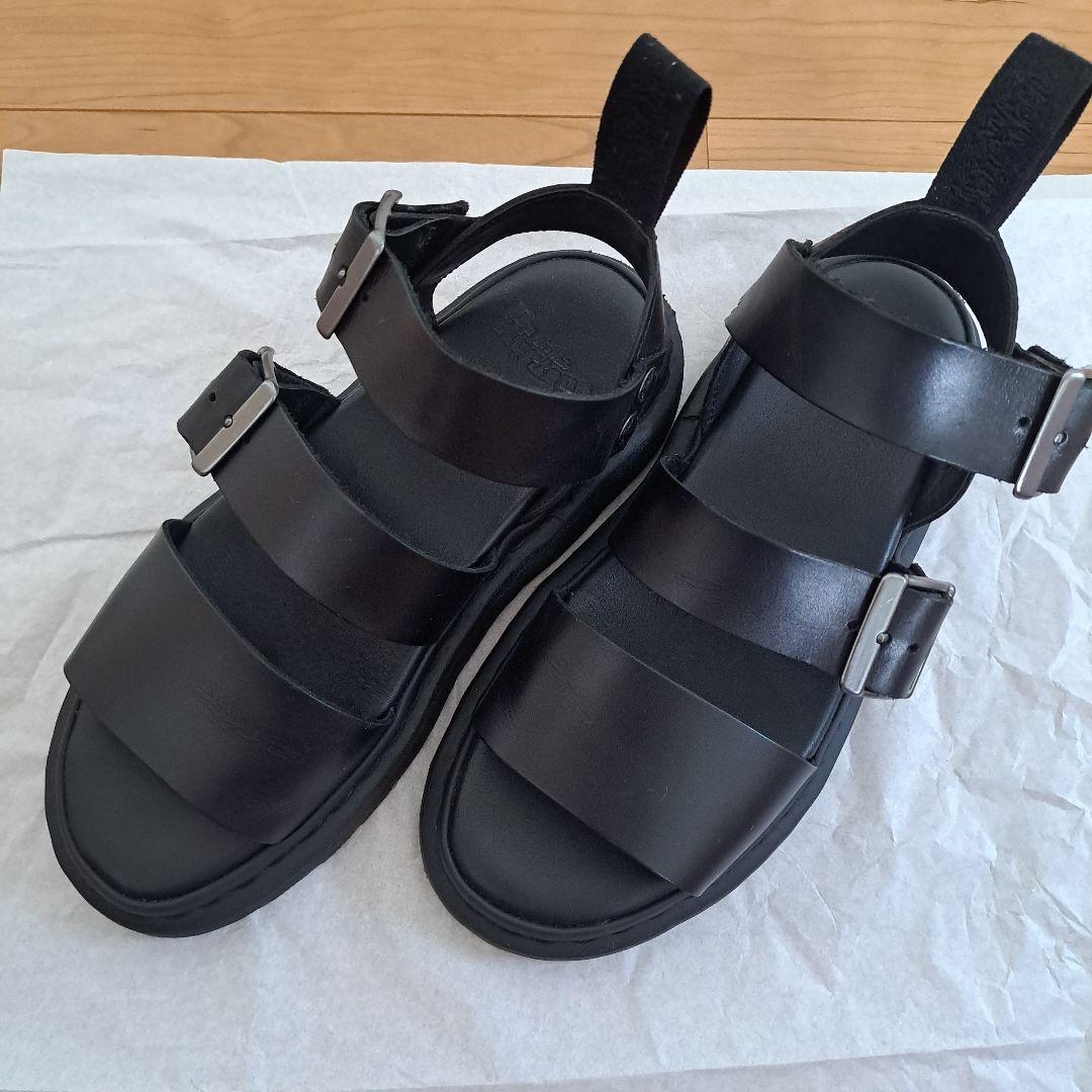 Dr.Martens グリフォン サンダル
