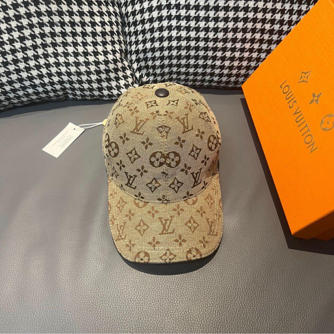 Louis Vuitton ベージュ ベースボールキャップ LOUIS VUITTON ベースボールキャップベージュ発送には4週間
