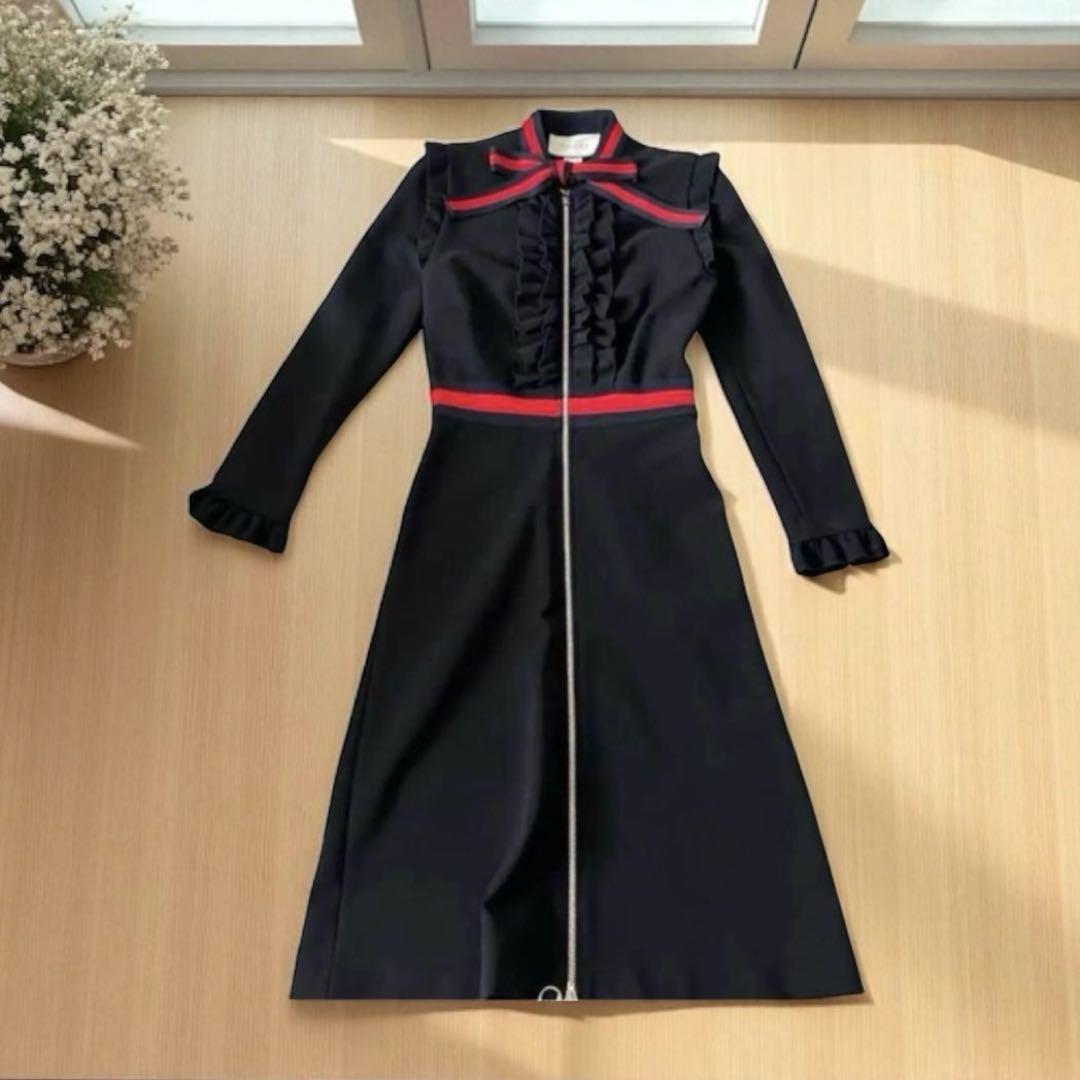 GUCCI フリル付き黒ワンピース グッチ XS シェリーラインフリル ワンピース レディース GUCCI