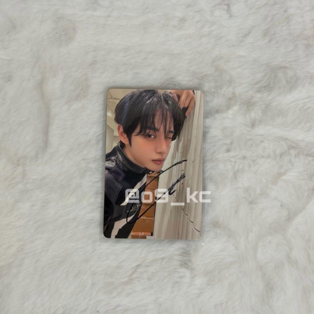 ZB1 ジウン サイン入りトレカ ゼベワン目立った傷や汚れなし