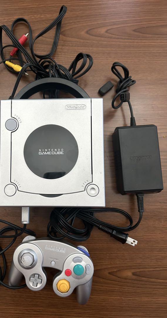 Nintendo GameCube シルバー 本体