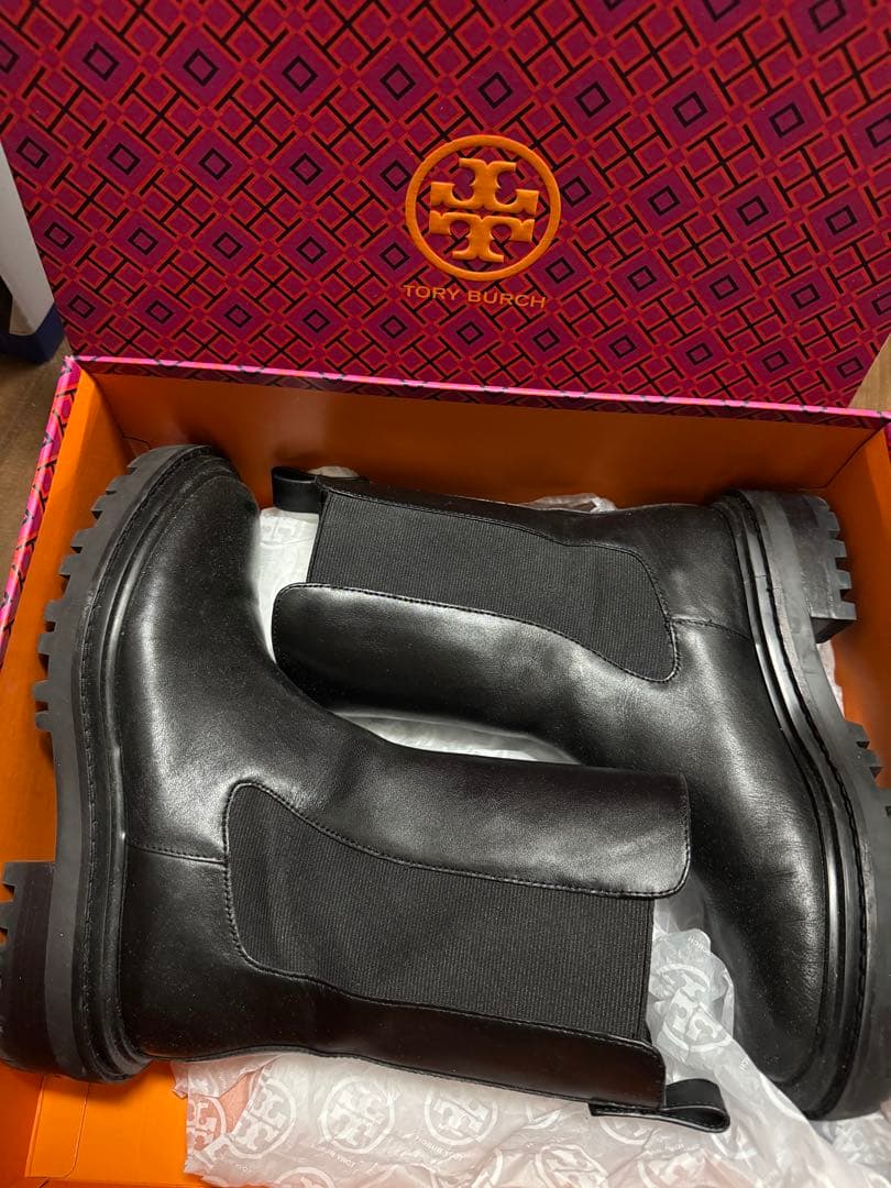 Tory Burch ブラック　ブーツ