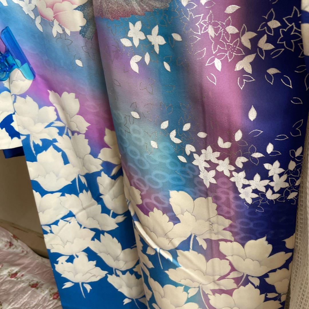 白と