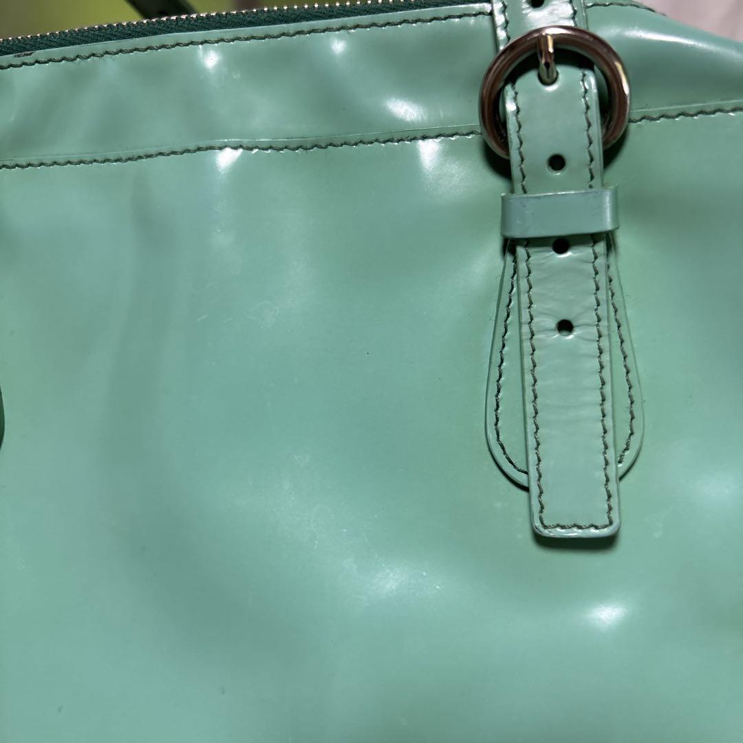 MIU MIUエメラルドグリーンハンドバッグ