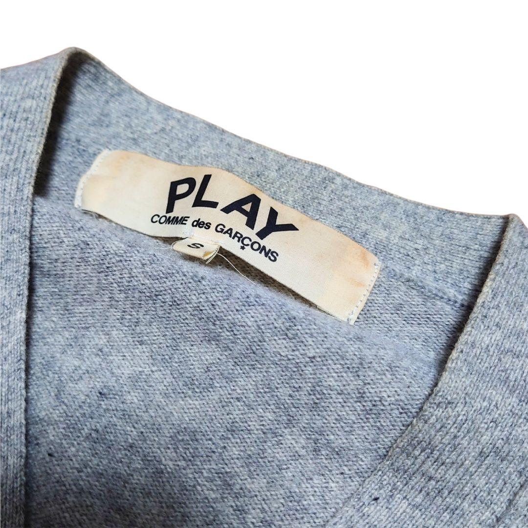 人気好評 PLAY COMME des GARCONS カーディガン ハートロゴ uBCeo-m79686594015 お得大得価