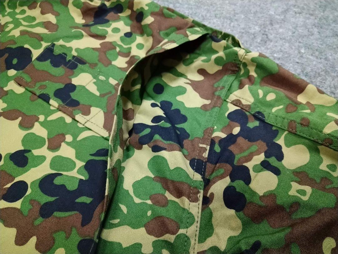 陸上自衛隊　2型迷彩服上下　レプリカ　日本製　サイズ 　4B （L〜XL位）