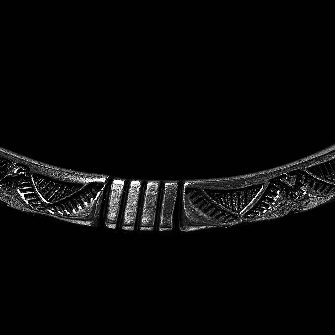 ジェネバラモーン作 インディアンジュエリー バングル 未使用品