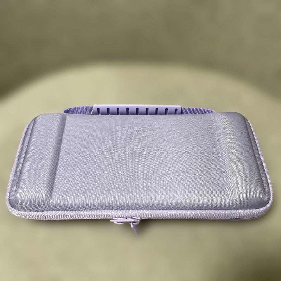 Nintendo Switchと肉球とケース☆近日Skyrimもつけて値引き予定