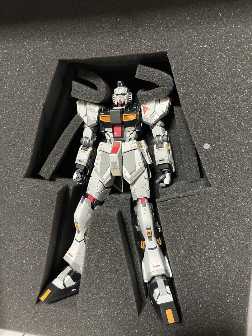 νガンダム 1/100 全塗装 完成品 画像10