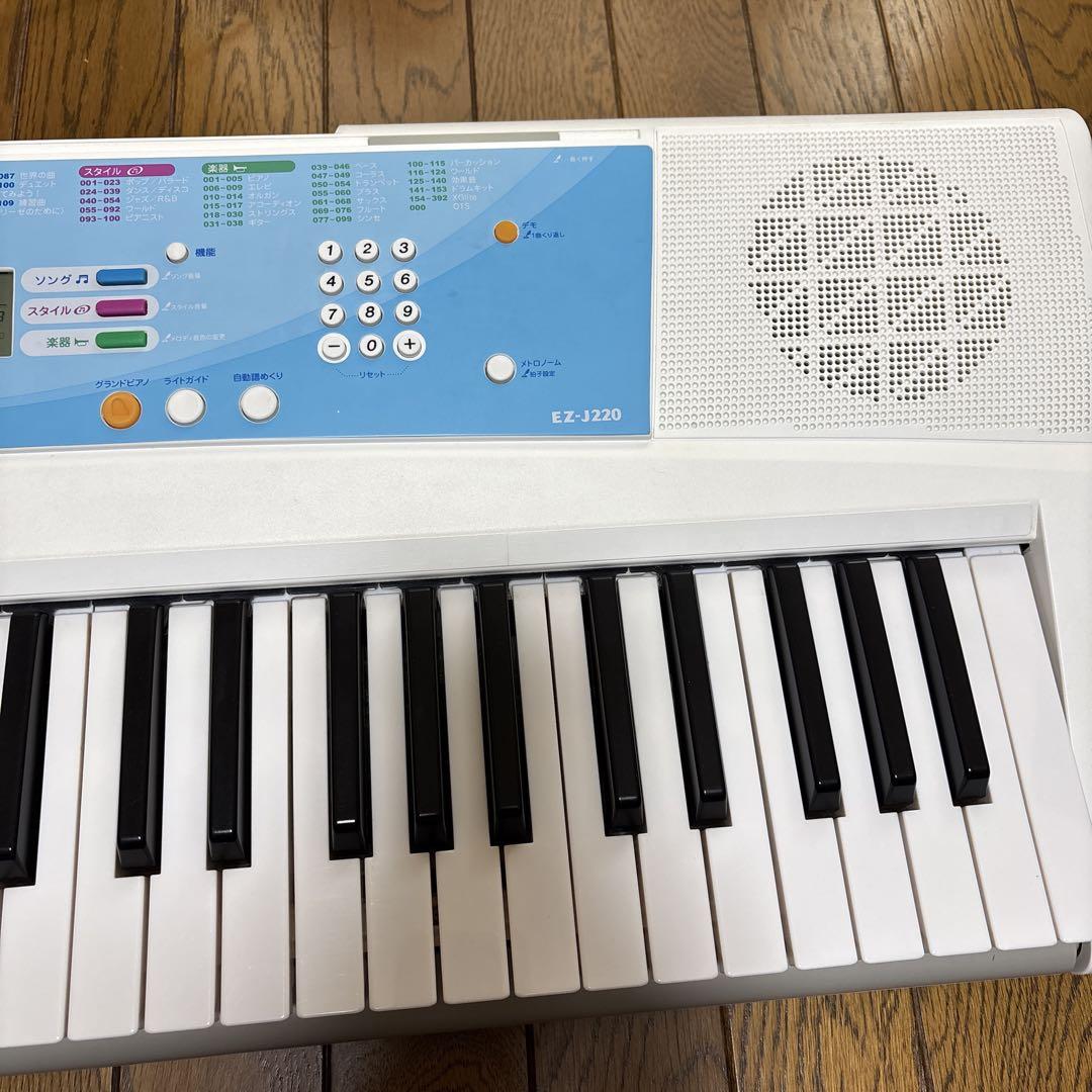 YAMAHA電子キーボードEZ-J220 - メルカリ