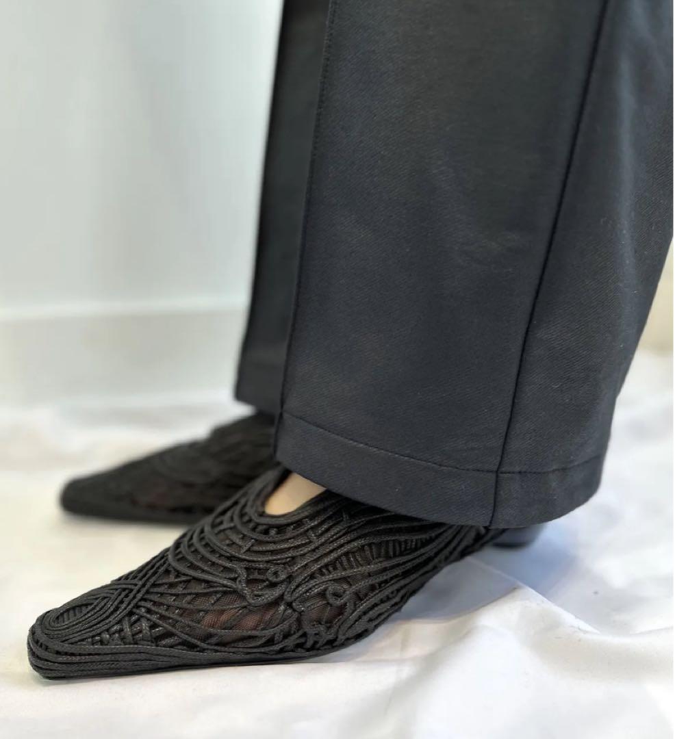 Mame Kurogouchi コード刺繍パンプス　黒　22.5 Mame Kurogouchi コード刺繍パンプス 黒 22.5 - メルカリ