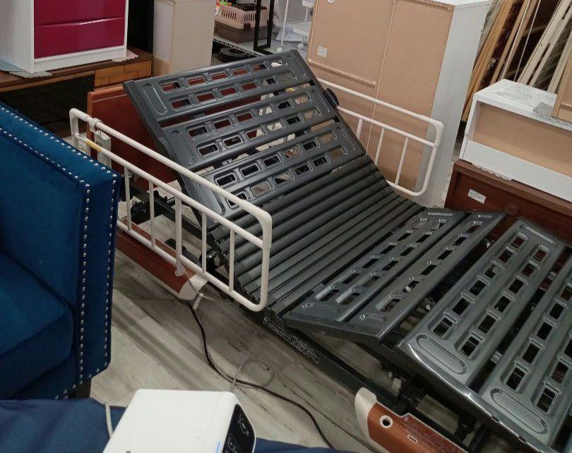 美品❗パラマウント 介護ベッド KQ-9652 3モーター 福岡市北九州