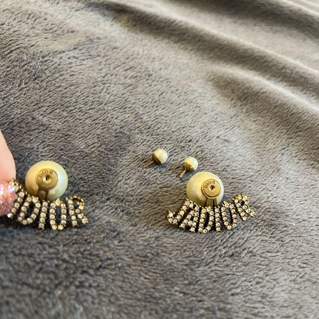 Dior クリスタル装飾 スタッドピアス