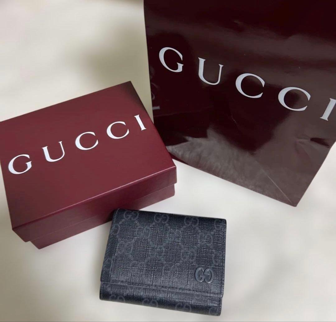 GUCCI ブラック GGパターン 三つ折り財布