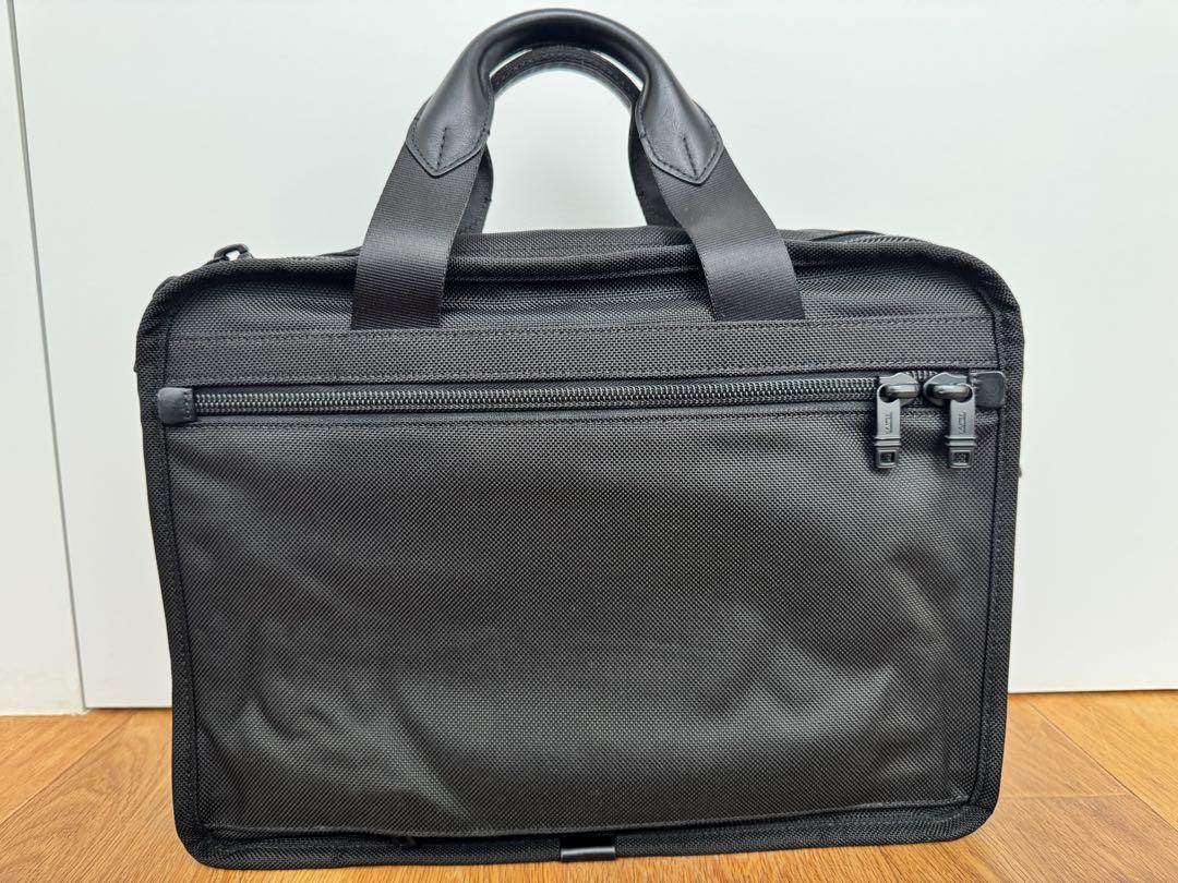 【美品】トゥミ　26141DH ALPHA2 エクスパンダブル・オーガナイザー