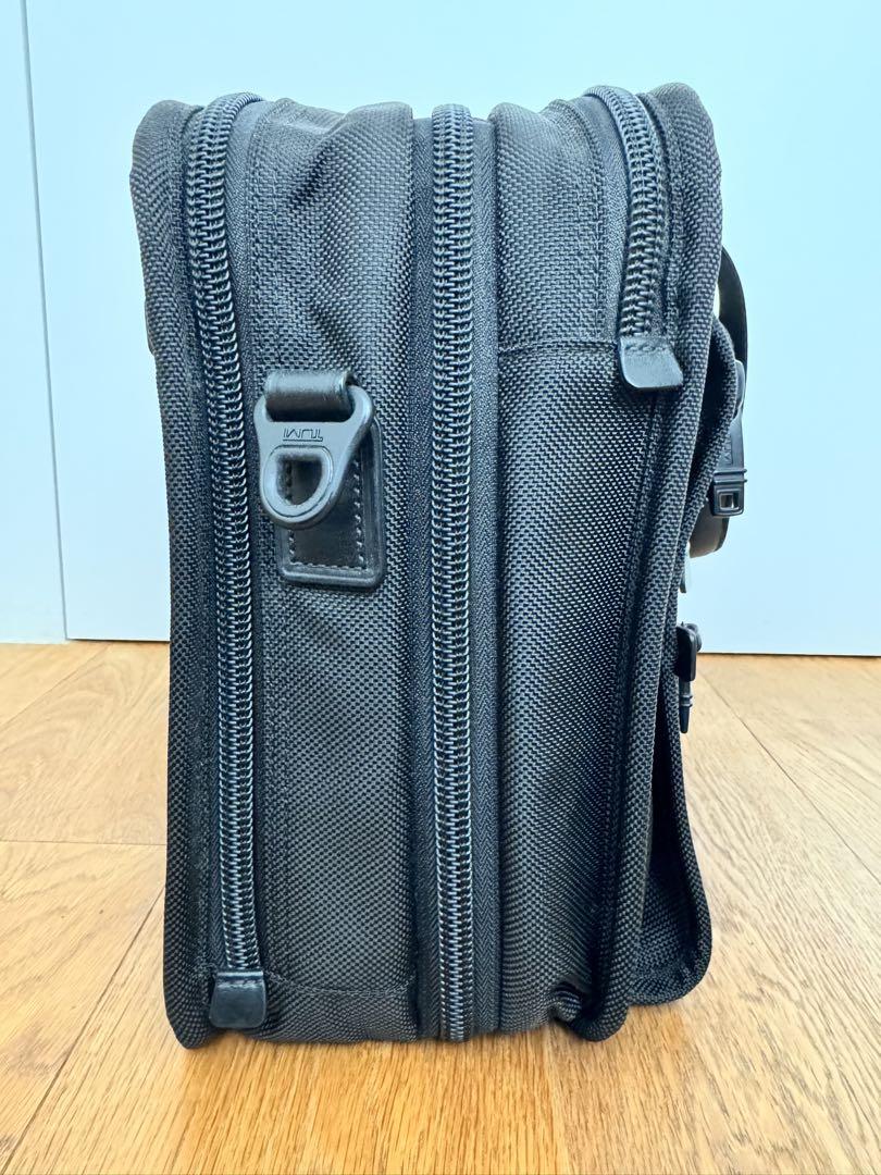【美品】トゥミ　26141DH ALPHA2 エクスパンダブル・オーガナイザー