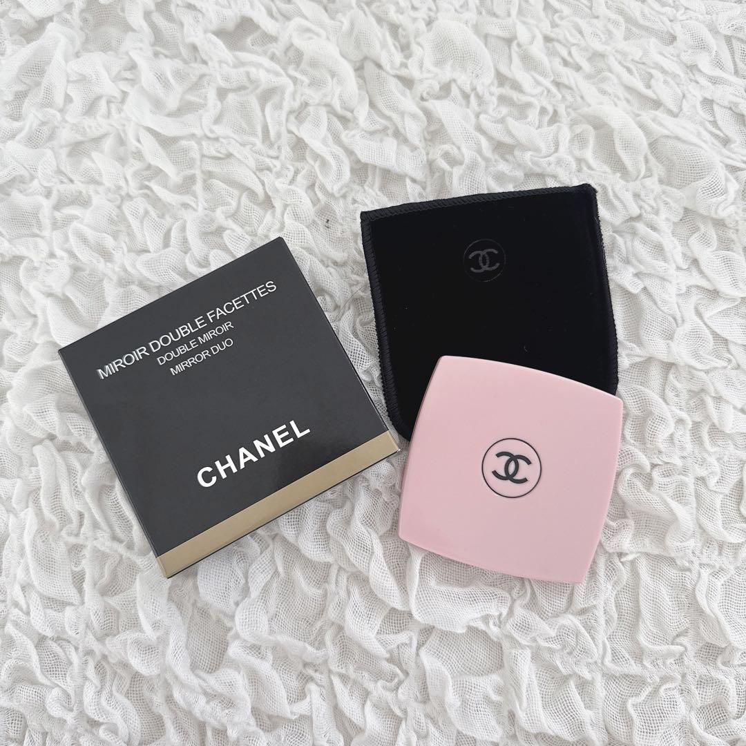 CHANEL・シャネルノベルティ【非売品・両面コンパクトミラー】 シャネル ノベルティコンパクトミラー 赤｜Yahoo!フリマ（旧