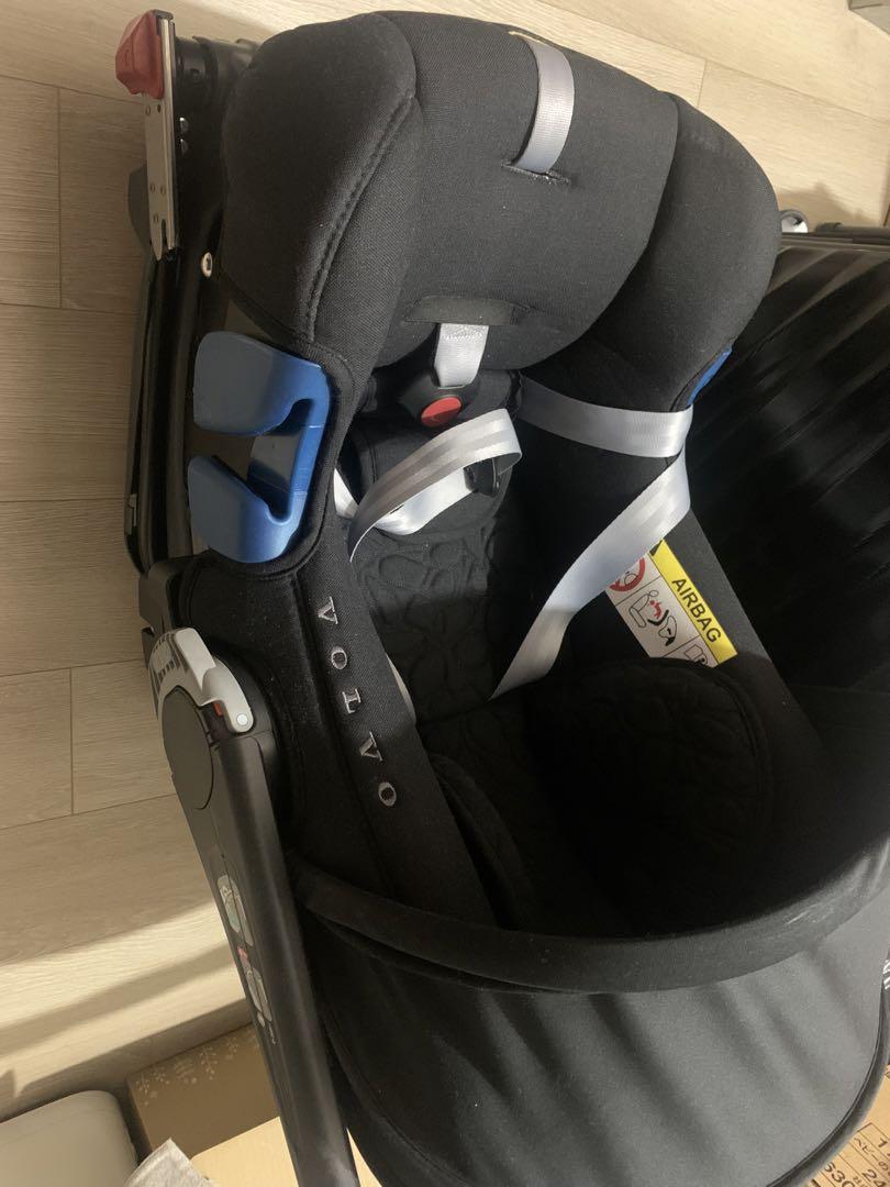 Volvoボルボ 純正チャイルドーシート ISOFIX