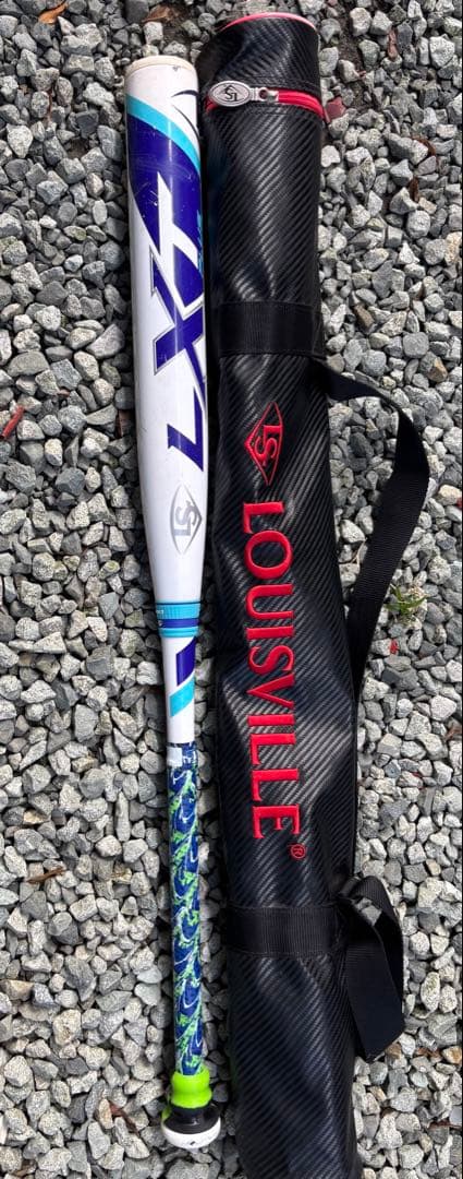 LOUISVILLE LXTソフトボール3号バット