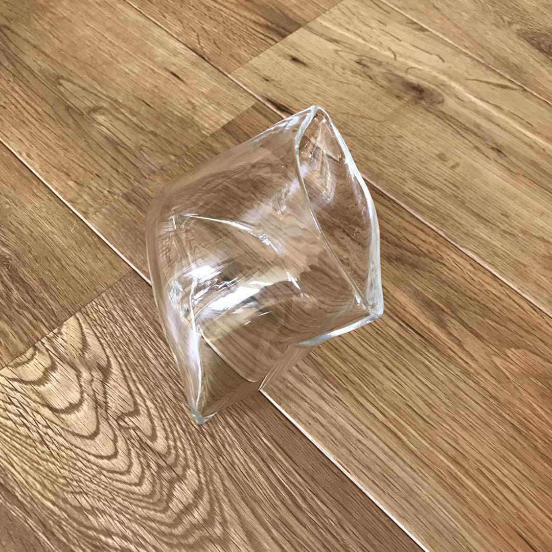 大家具子さん　フラワーベース　square（s）
