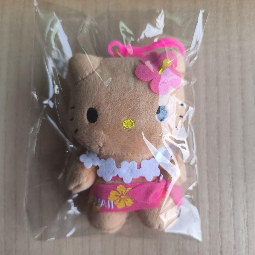 ハローキティ ハワイアンキーホルダー　ハイビスカス　日焼け Amazon.co.jp: ハローキティ 日焼け ハワイ ハイビスカス レイ