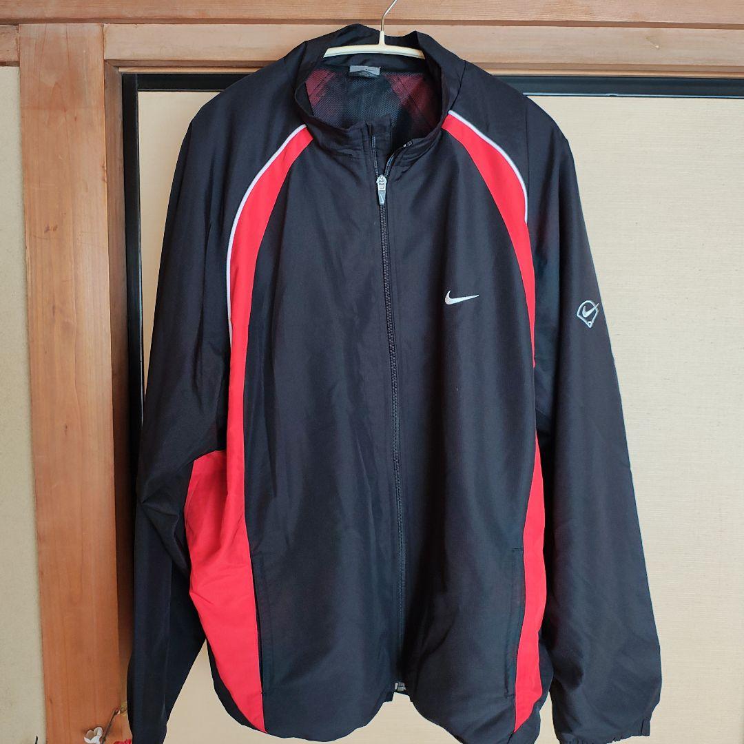美品　Nike ブラック/レッド ジャケット　上下セット