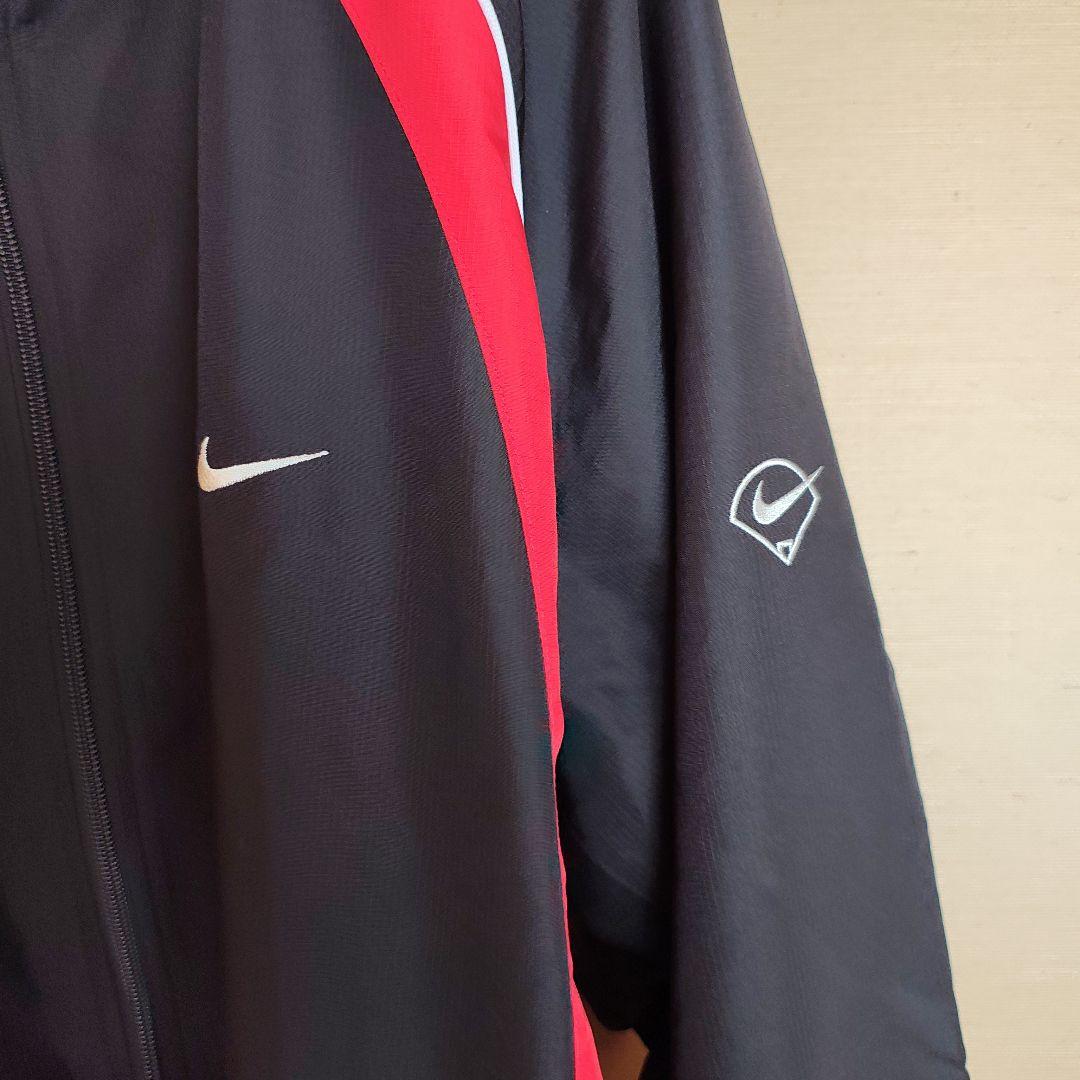 美品　Nike ブラック/レッド ジャケット　上下セット