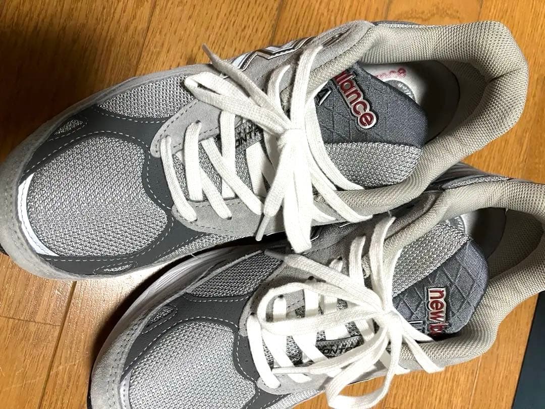 New Balance M990V3 グレー スニーカー