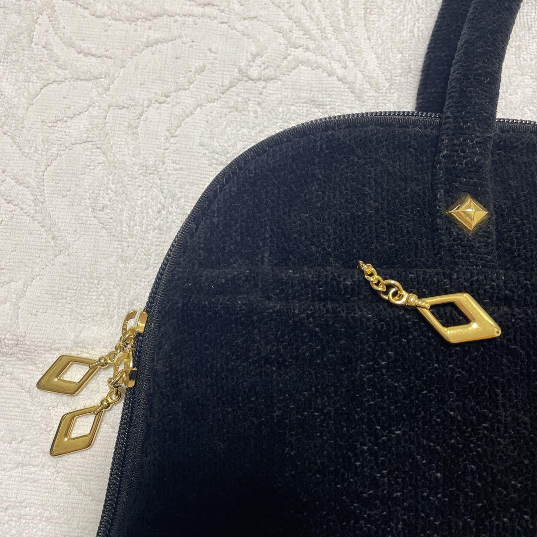 驚きの値段 フェイラー ハンドバッグ 金文字卸売り ビッグロゴ ブラック バッグ