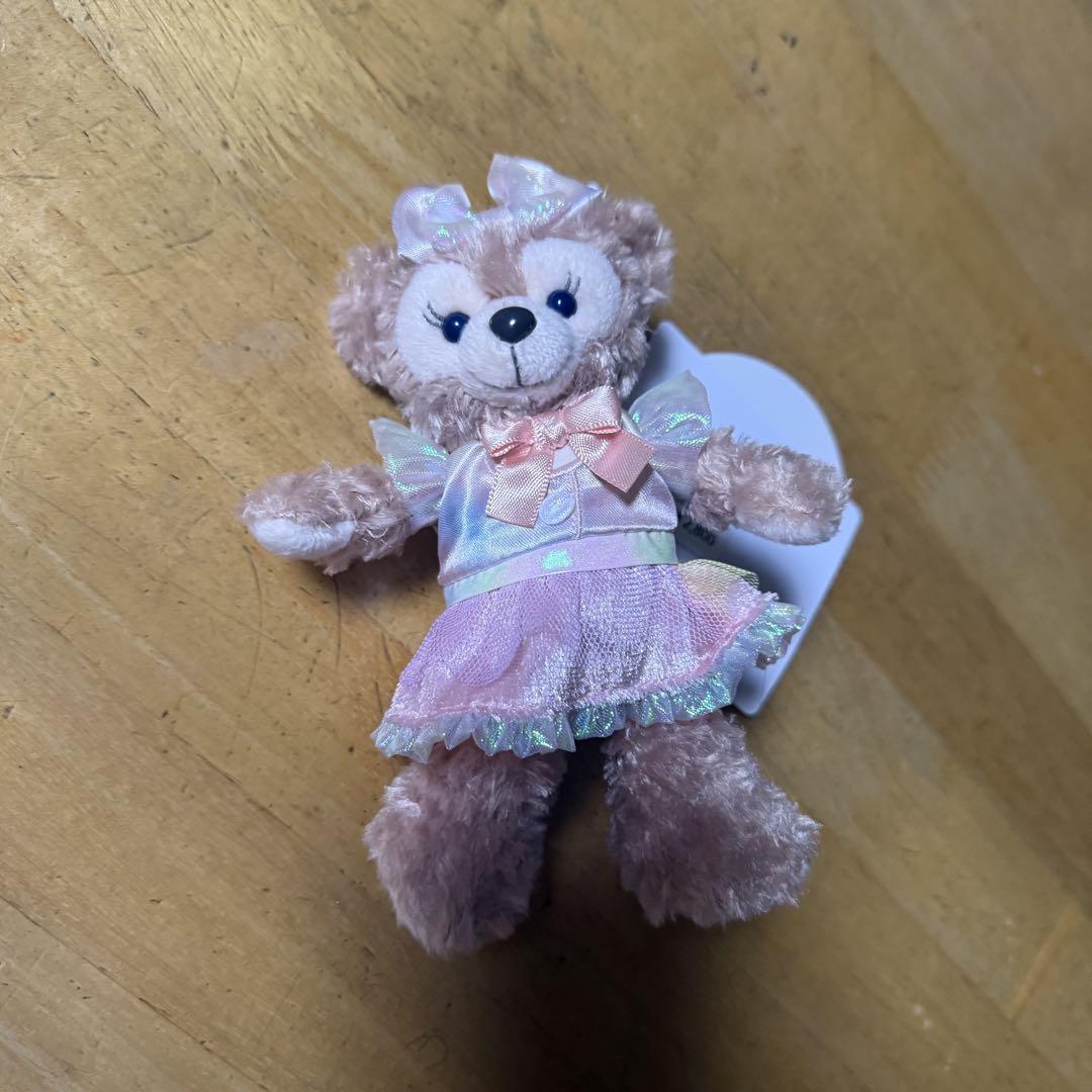 ディズニー シェリーメイ ぬいぐるみバッジ カラフルハピネス