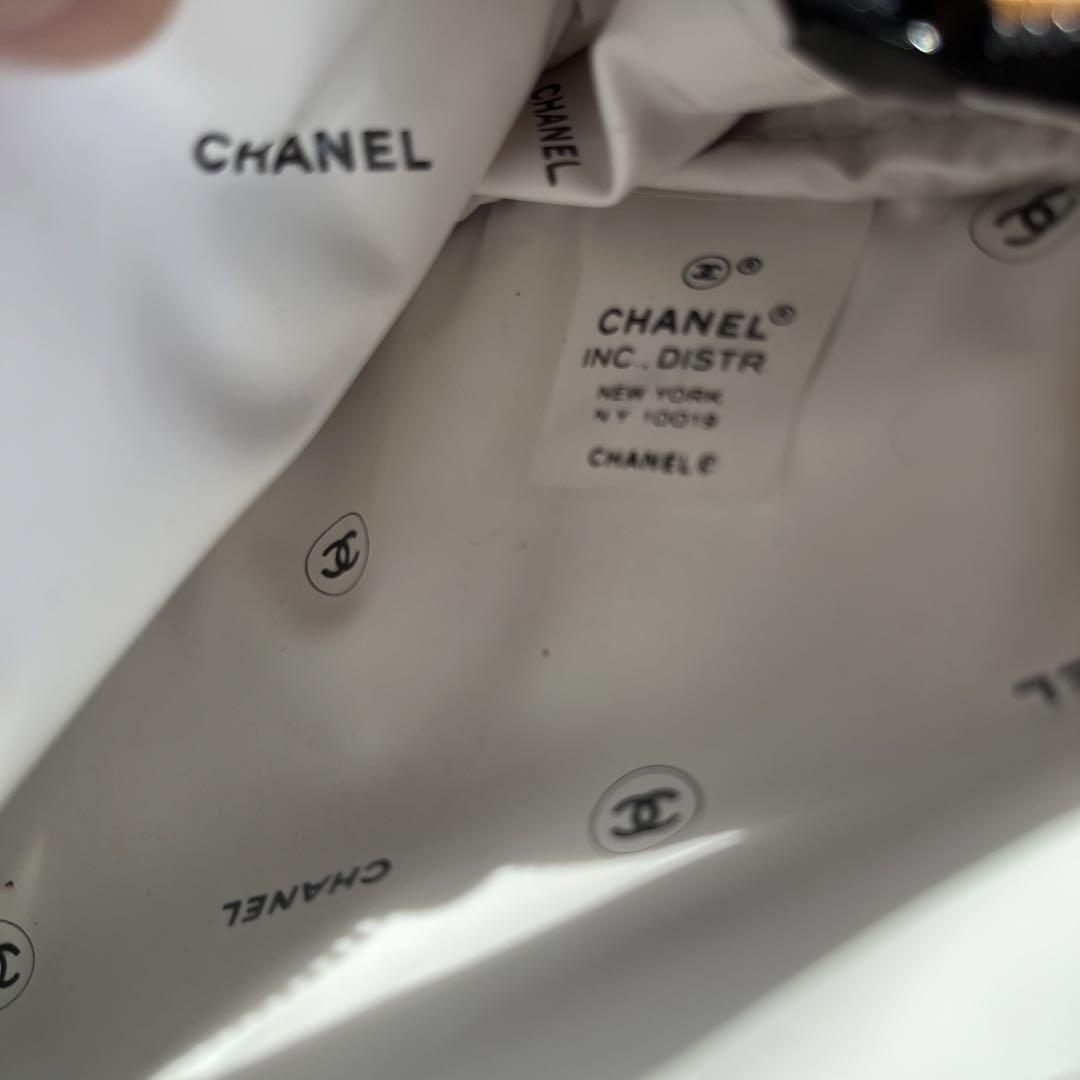 CHANELカメリア柄シャネルポーチ美品 バッグ