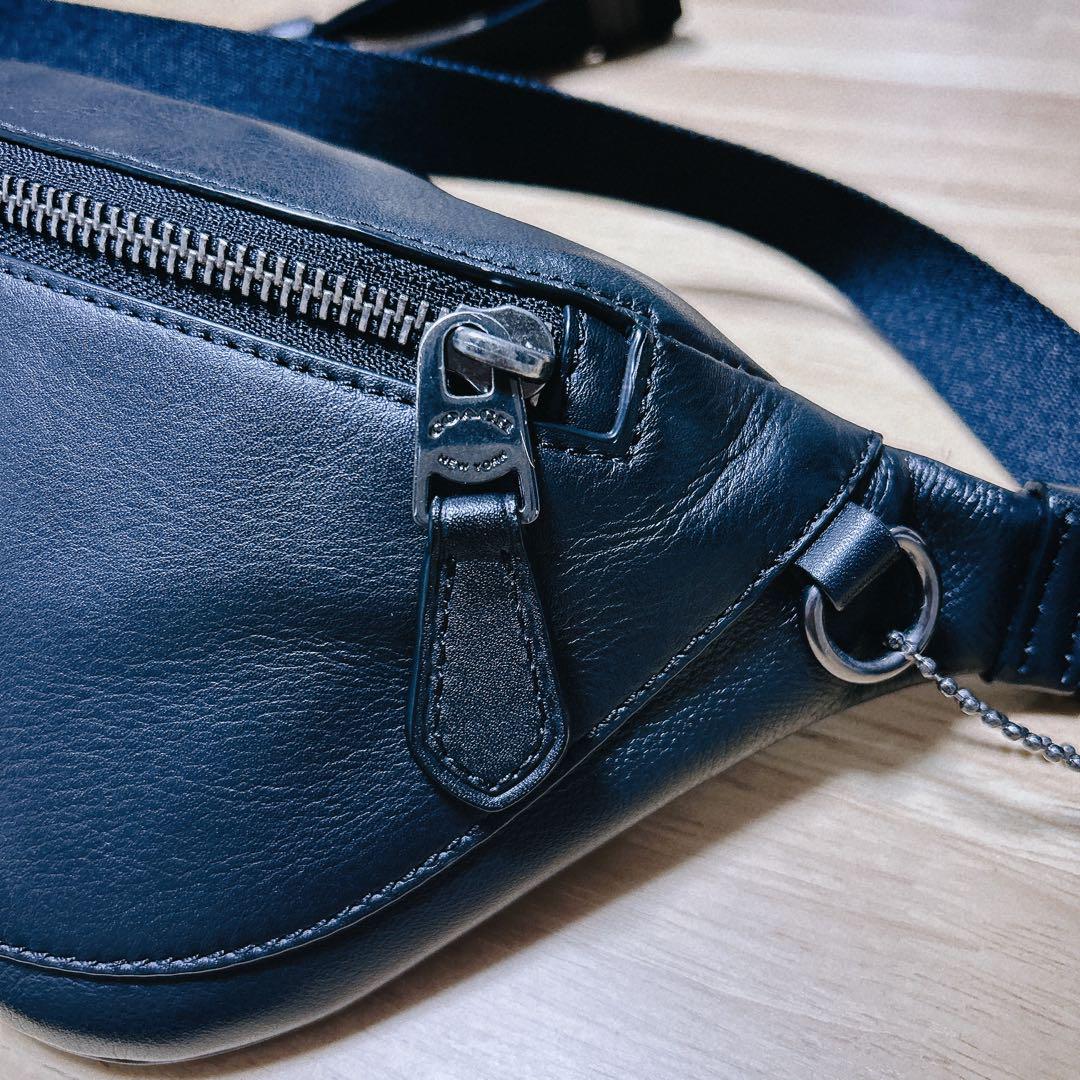 COACH ボディバッグ ブラック レザー