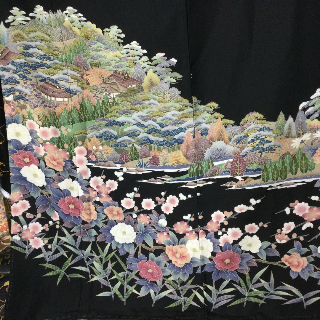 黒留袖新品お誂え品です仕付け糸付き。