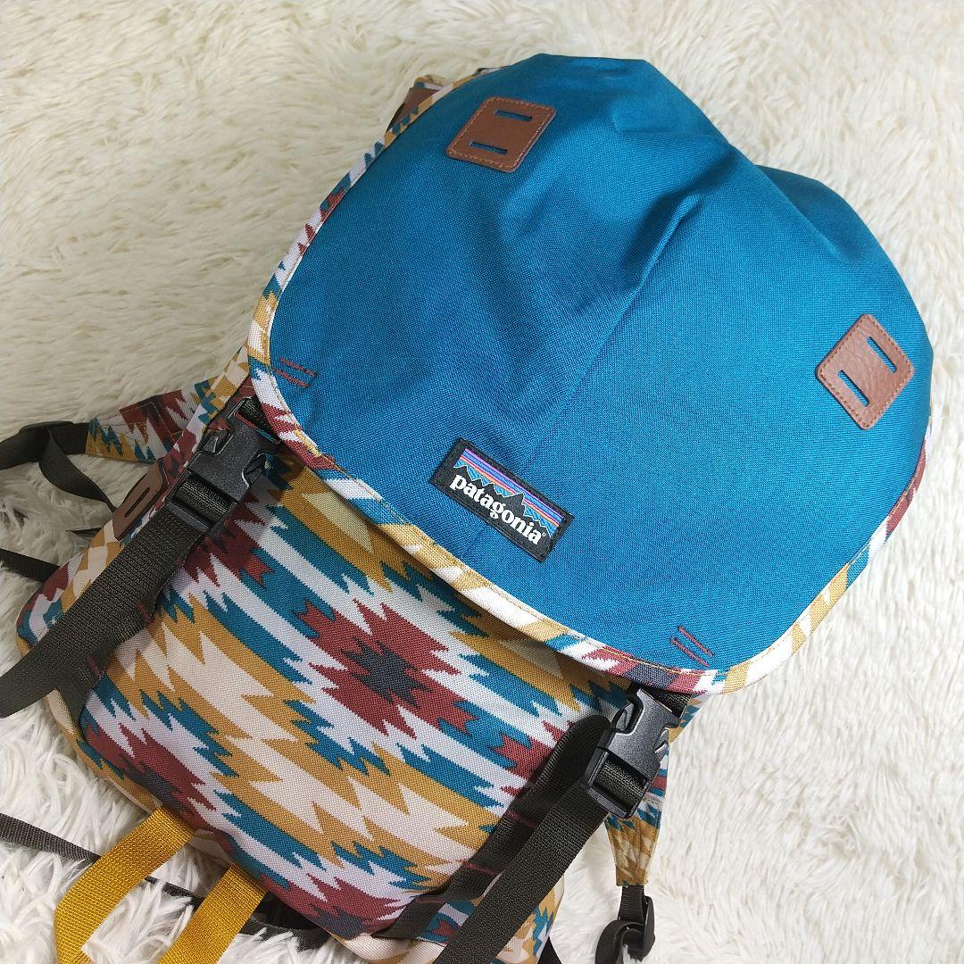 極美品 パタゴニア アーバーパック 26L ネイティブ柄 リュック