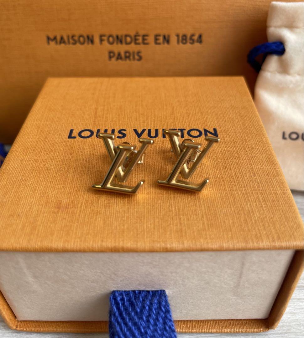 【期間限定価格】 LOUIS VUITTON ピアス LVロゴ ゴールド 両耳用