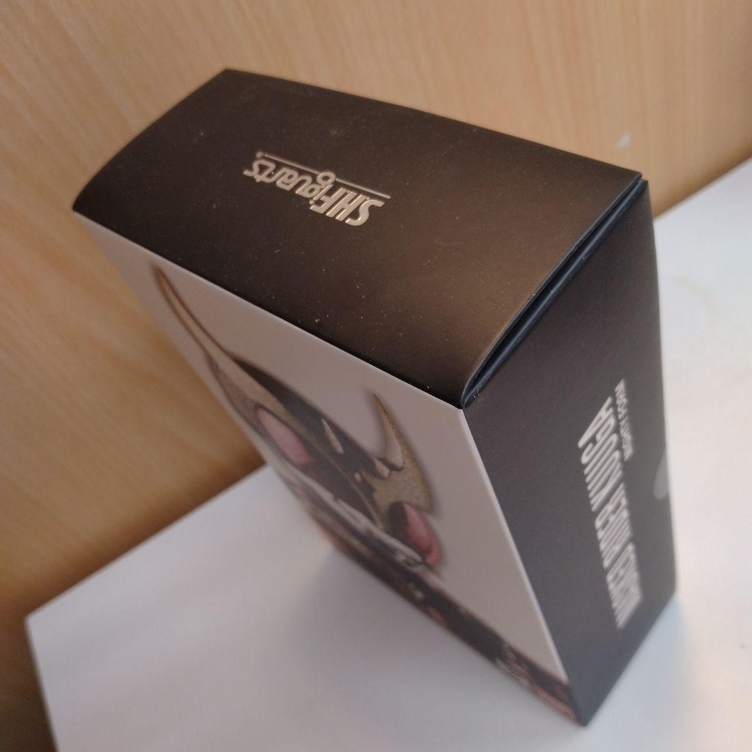 新品未開封　仮面ライダーMASKED RIDER KUUGA