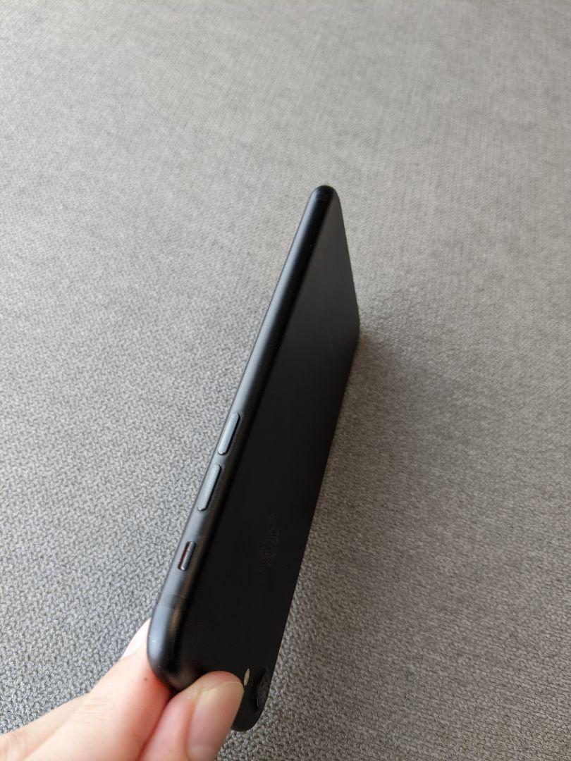 iPhone7 128GB ブラック バッテリー交換済 SIMフリー - メルカリ