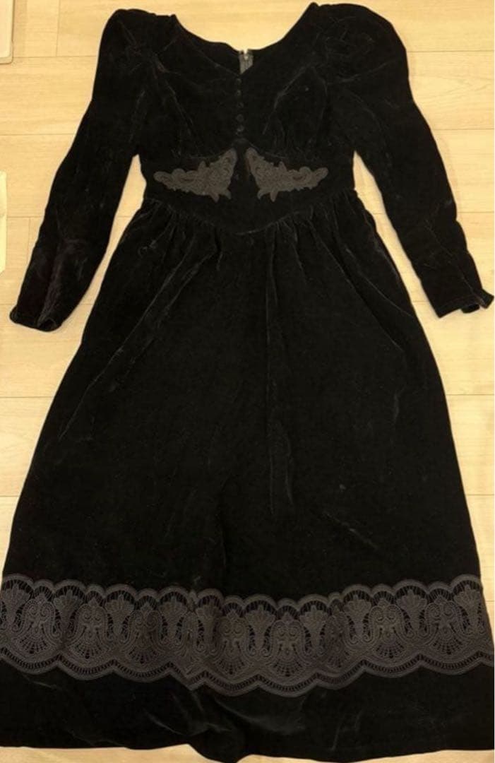 美品✨ハーリップトゥ Royal Velour Long Dress ブラック 美品✨ハーリップトゥ Royal Velour Long Dress ブラック