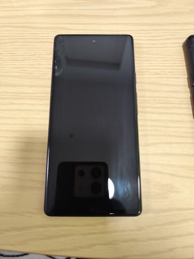Google Pixel 6a ブラック ケース付き