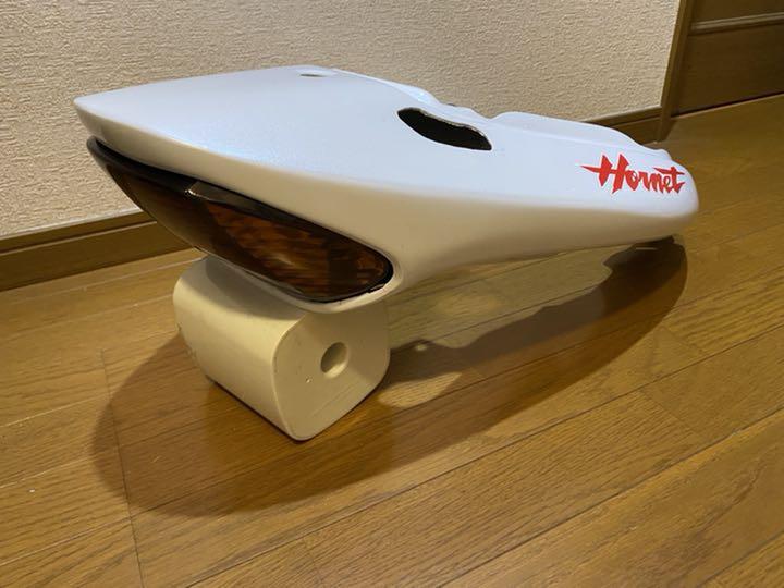 ホーネット250rsテールカウル　パールホワイト