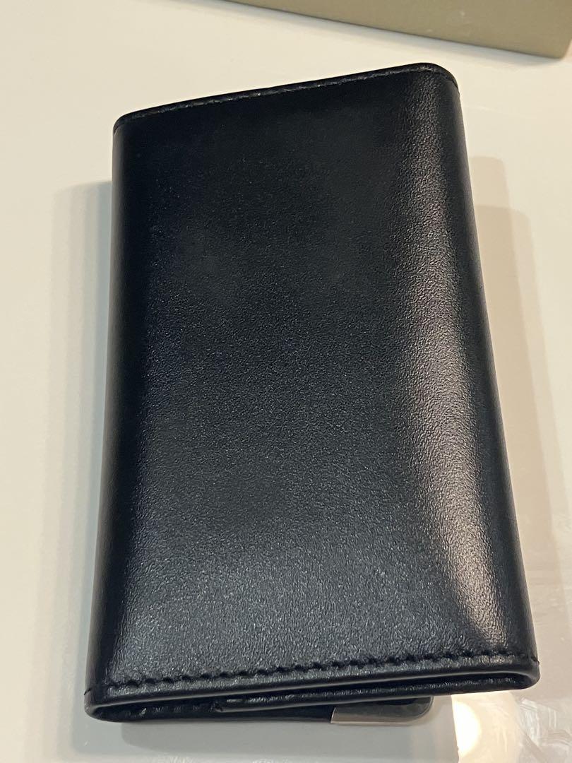 Giorgio Armani ブラックキーケース