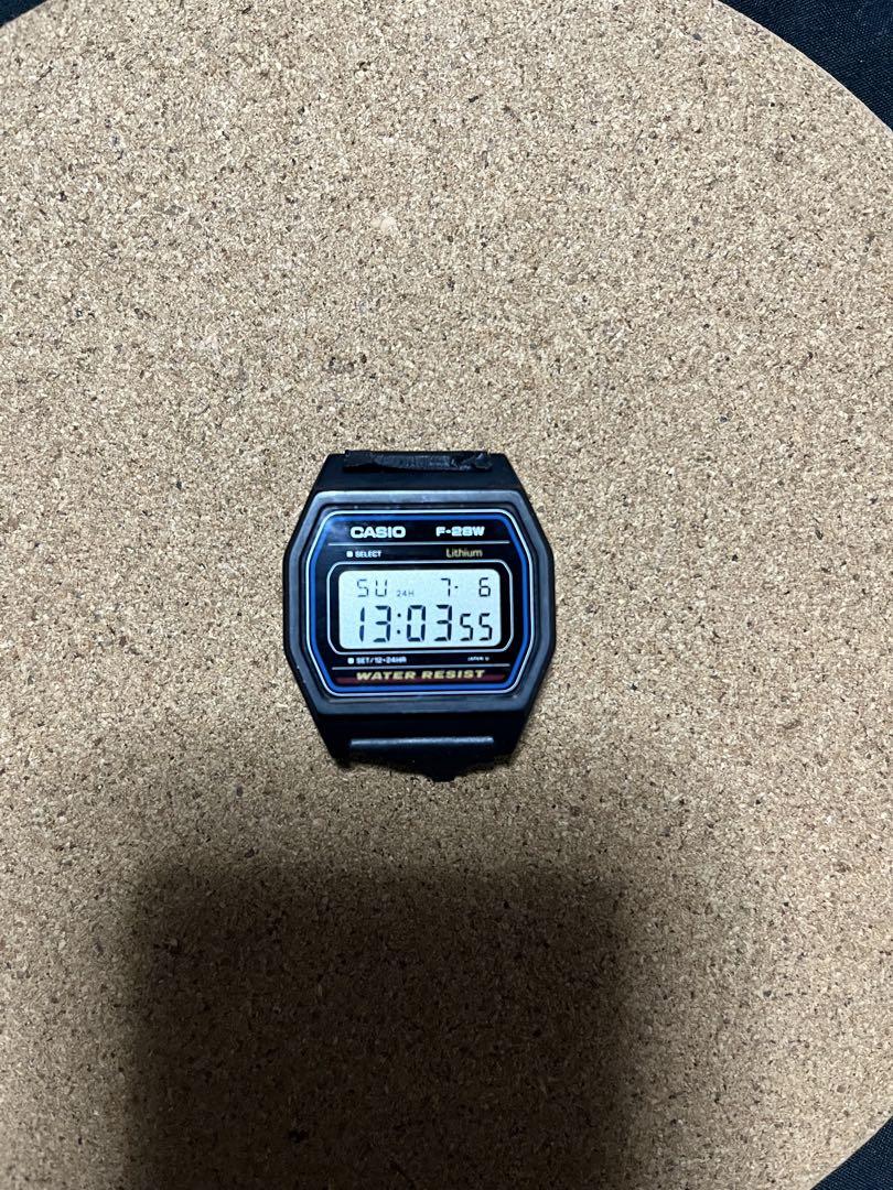 F28-W CASIO デジタル腕時計 ブラック チープカシオ 腕時計] 世界の最後の日や人生最期の日にする腕時計を選べ、と言