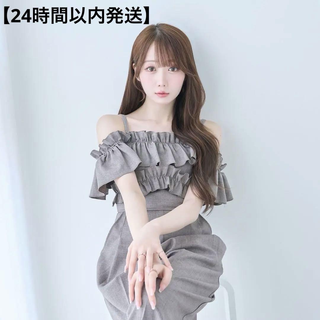 ロゼミューズ　off shoulder frills romper