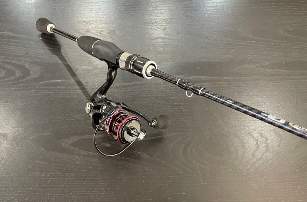 釣りセット2ピースロッド(180㌢)&2000番リール・ダイワ月下美人ワーム他付 釣りセット2ピースロッド(180㌢)&2000番リール・ダイワ月下美人ワーム他付