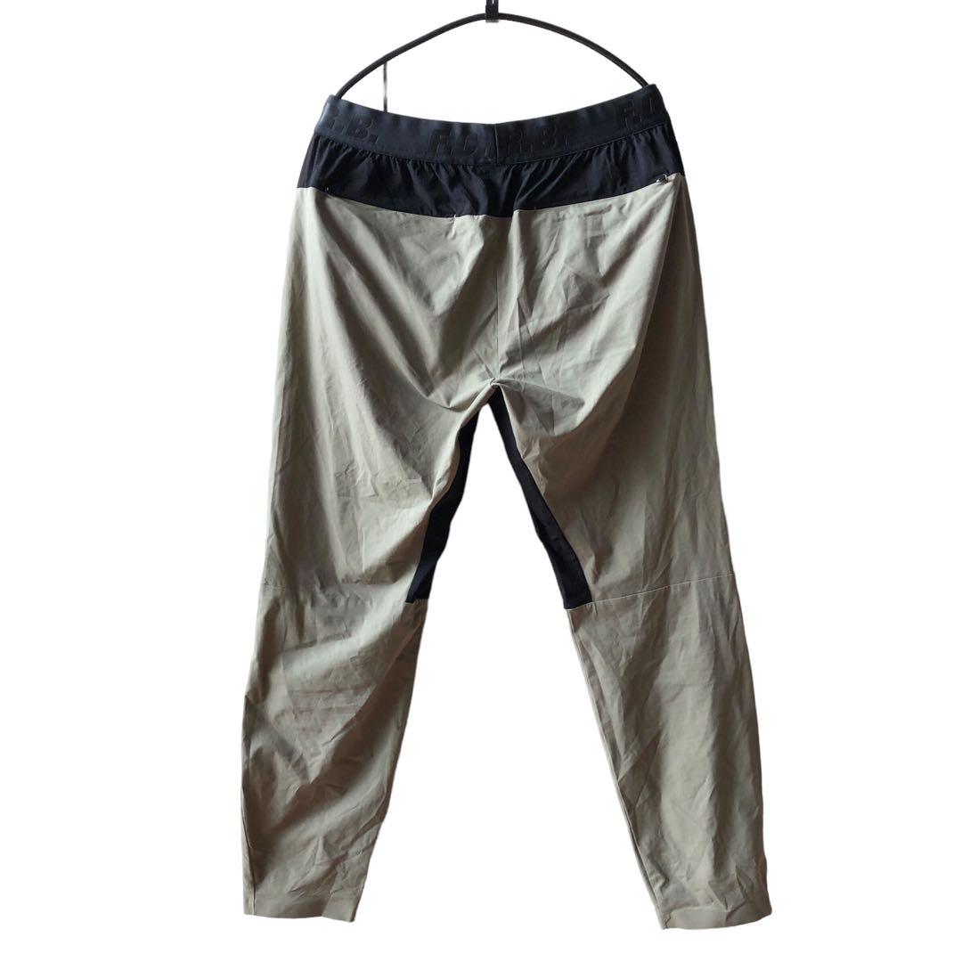 FCRB(エフシーアールビー) SOPH ナイロンブルゾン&パンツ セットアップ FCRB(エフシーアールビー) SOPH ナイロンブルゾン&パンツ セットアップ