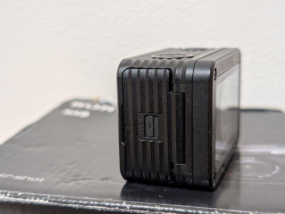 SONY RX0 コンパクトデジタルカメラ