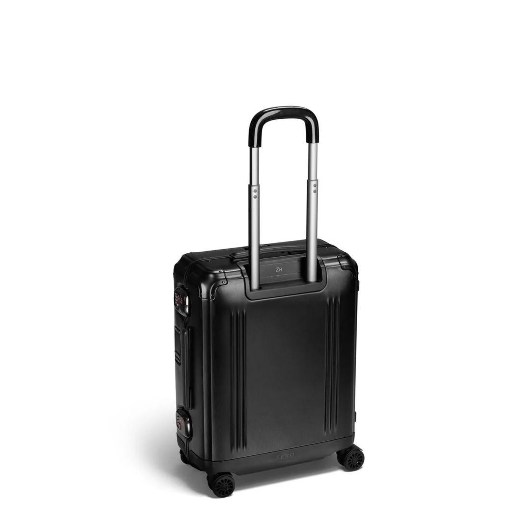 新品 ゼロハリバートン アルミ スーツケース ブラック 39L ①