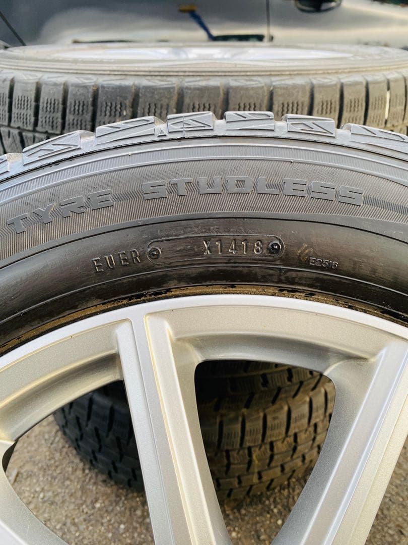 215/60R17 スタッドレスタイヤホイール4本セット 215/60R17 スタッドレスタイヤホイール4本セット