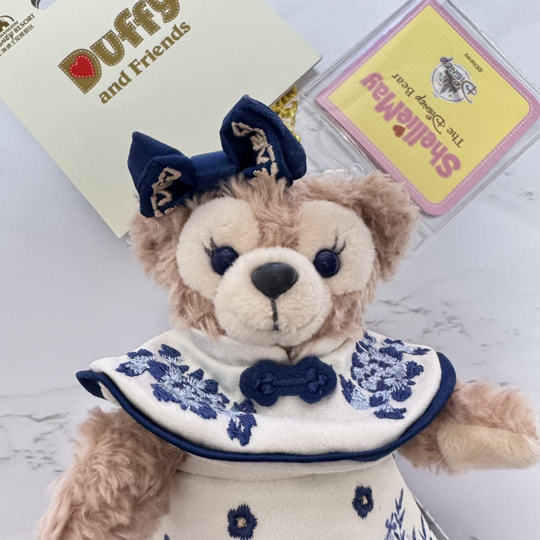お顔厳選　上海ディズニー　青花　シェリーメイぬいぐるみキーチェーン5096 お顔厳選 上海ディズニー ブルー&ホワイト シェリーメイ キー